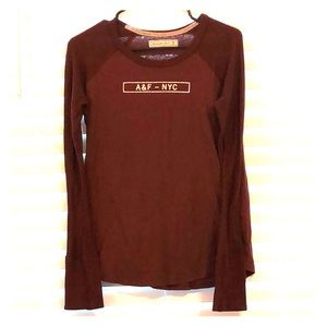 Long sleeve top